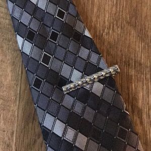 Silver Tie-Clip